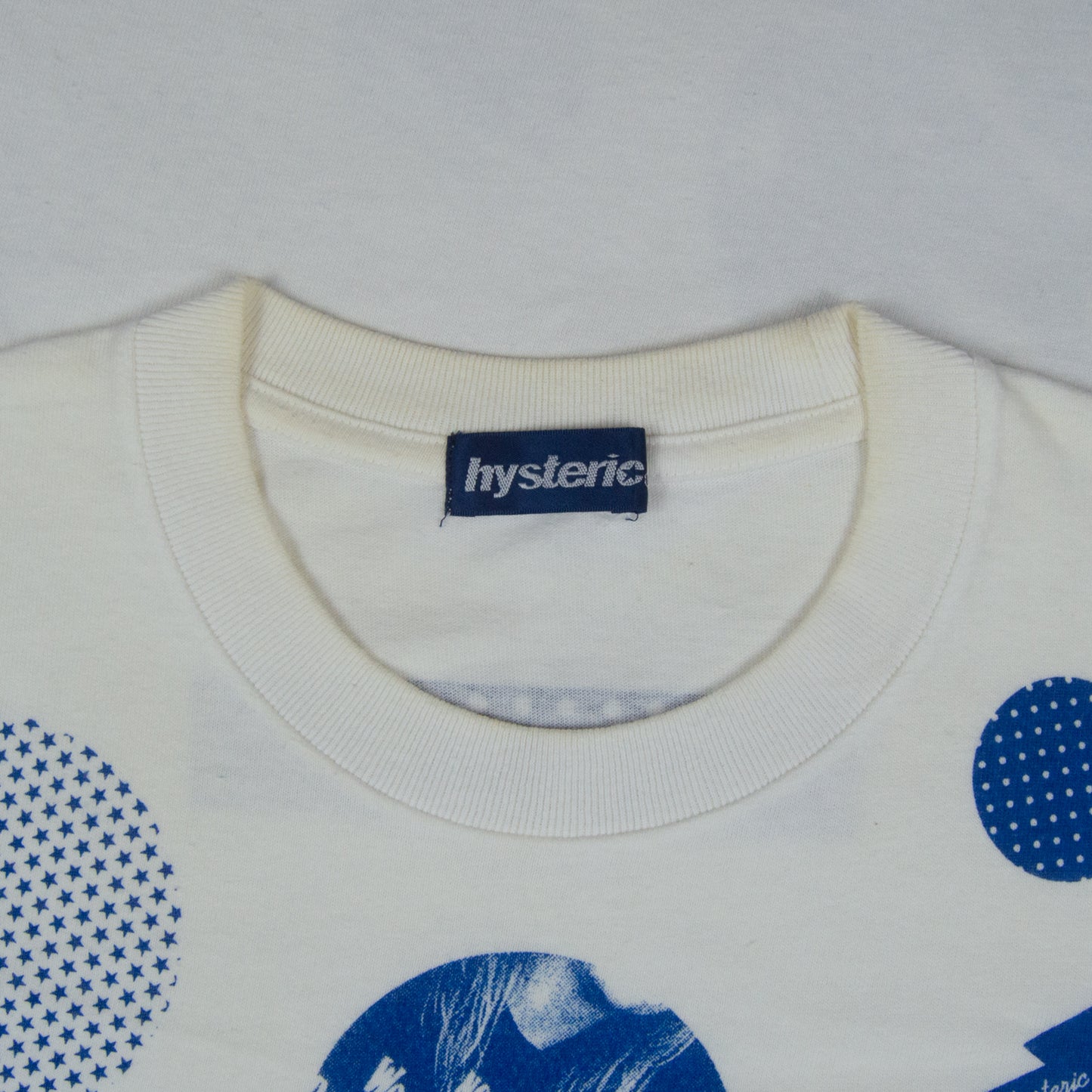 Hysteric Glamour Circle Graphic Tee