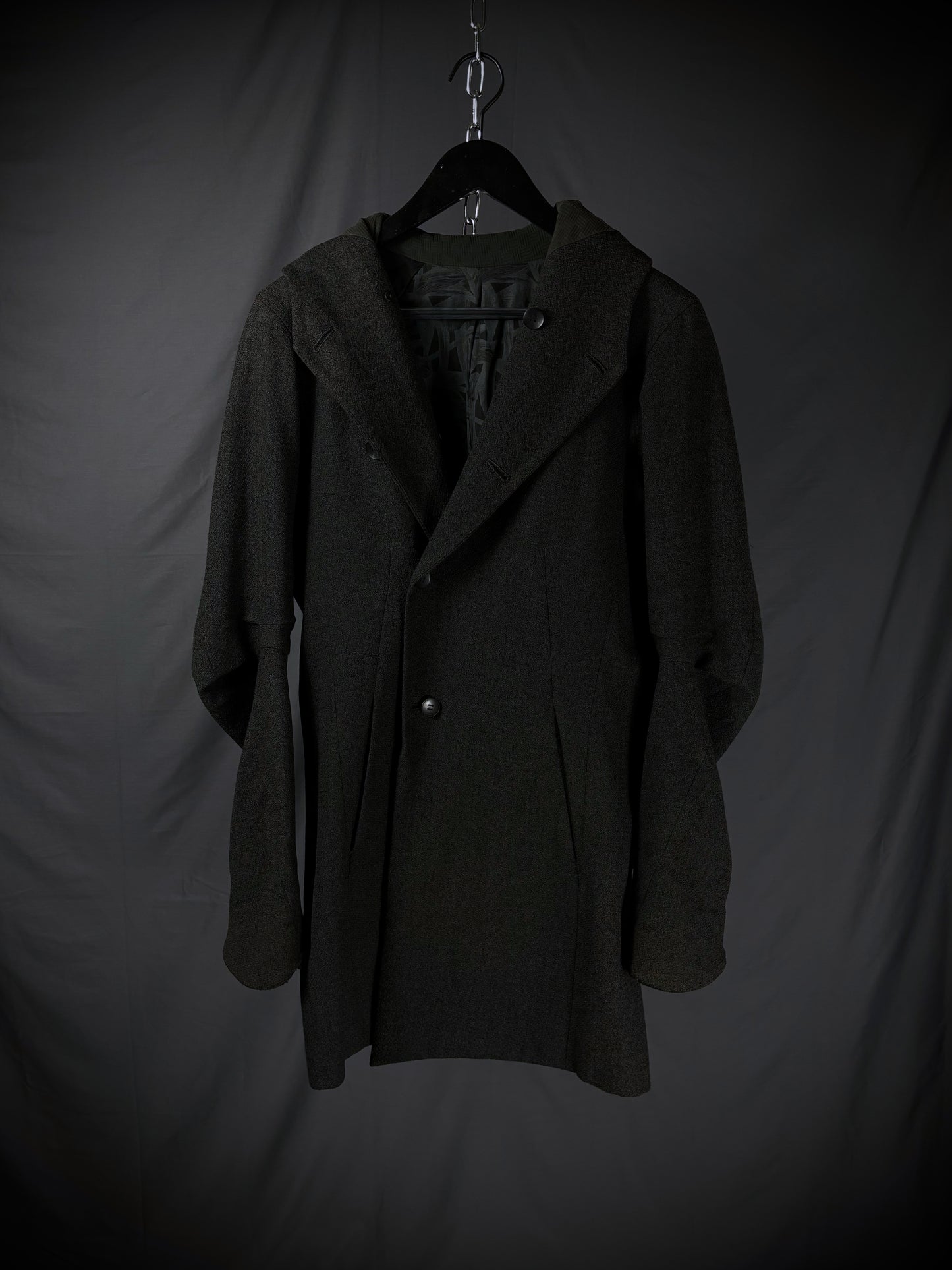 Devoa Anatomic Double-Breasted Hooded Coat