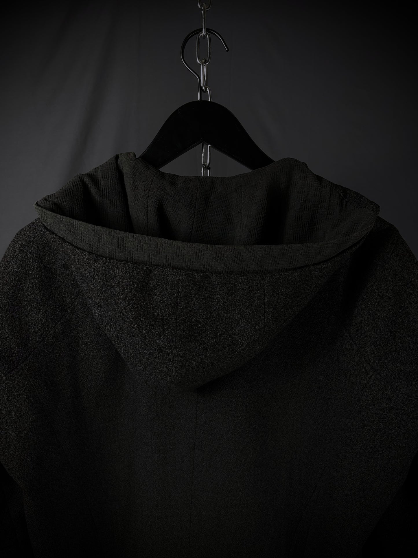 Devoa Anatomic Double-Breasted Hooded Coat