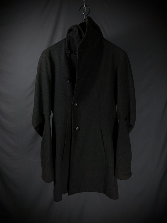 Devoa Anatomic Double-Breasted Hooded Coat