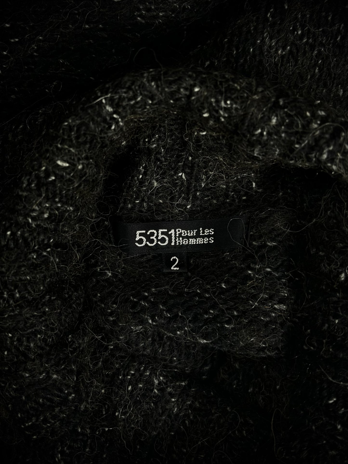 5351 Pour Les Hommes Knit Sweater