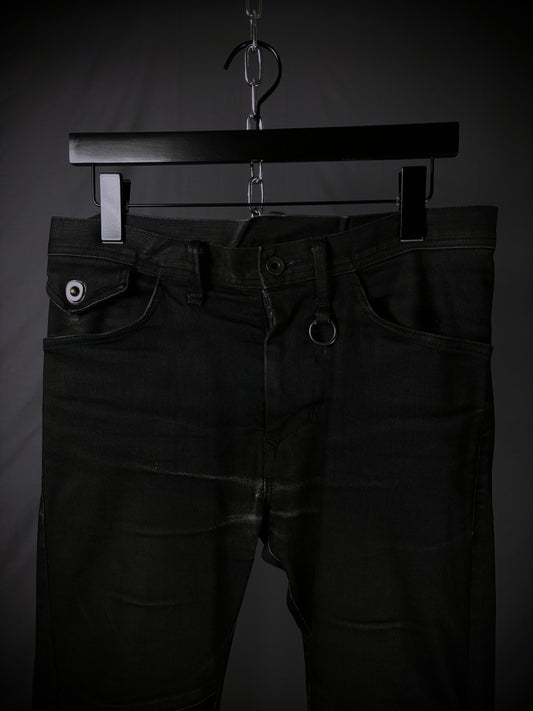 Julius_7 Arced Skinny Stretch Denim – FW23