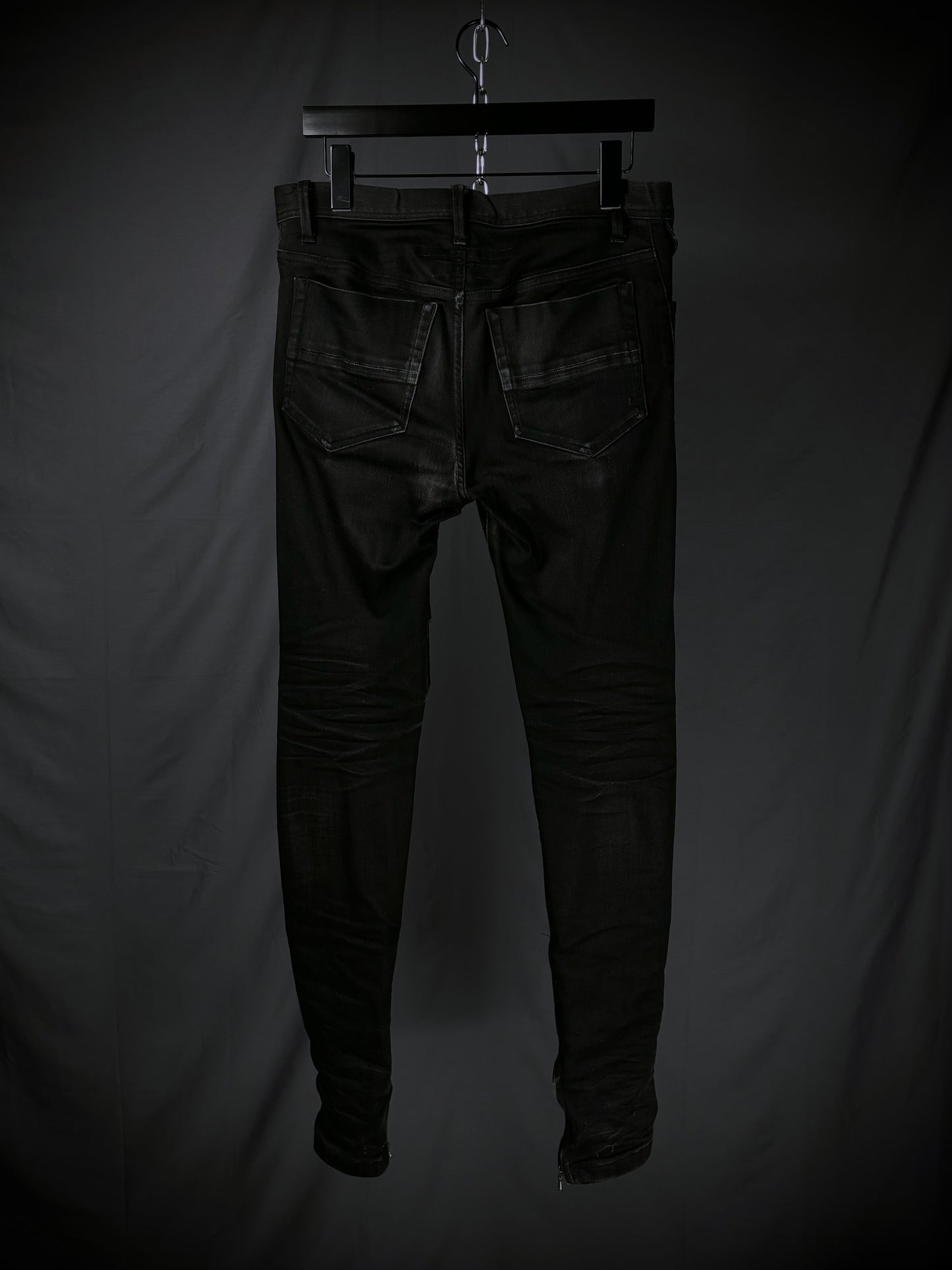 Julius_7 Arced Skinny Stretch Denim – FW23