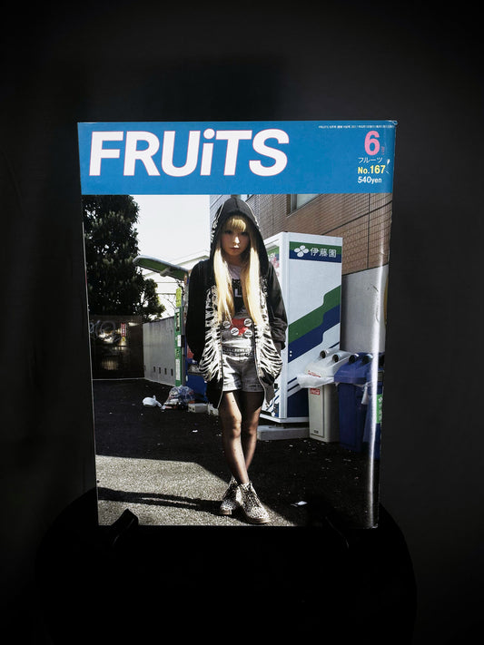 FRUiTS Magazine No.167 June 2011