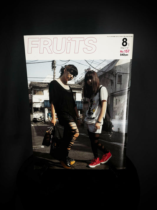 FRUiTS Magazine No.157 August 2010