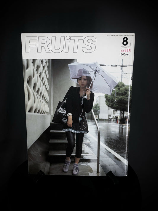 FRUiTS Magazine No.145 August 2009