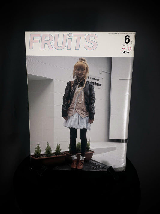 FRUiTS Magazine No.143 June 2009