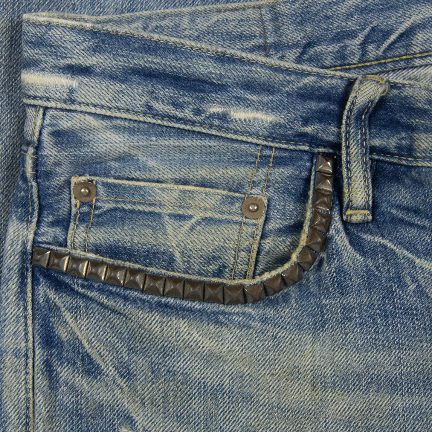 Hysteric Glamour Distressed Denim